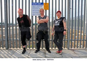 the-punk-band-eastfield-who-are-also-railways-enthusiasts-in-stratford-b6fb5x